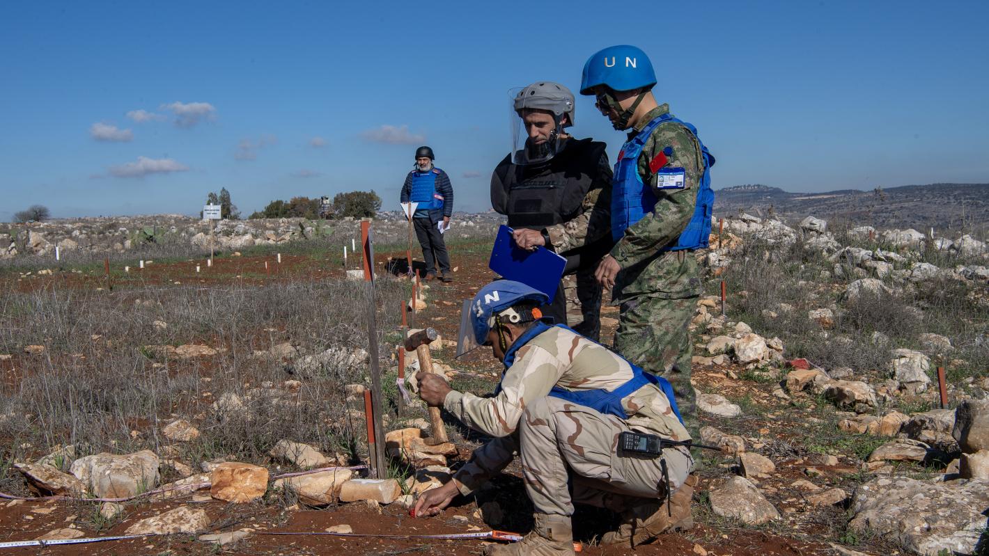 UNIFIL hands over cleared minefield to LAF